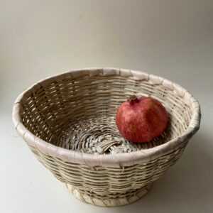 Dekorativer Handgewebter Geflochtener Palm Boho-Korb Als Aufbewahrungskorb Obstkorb/Basket Fruit Basket, Handwoven